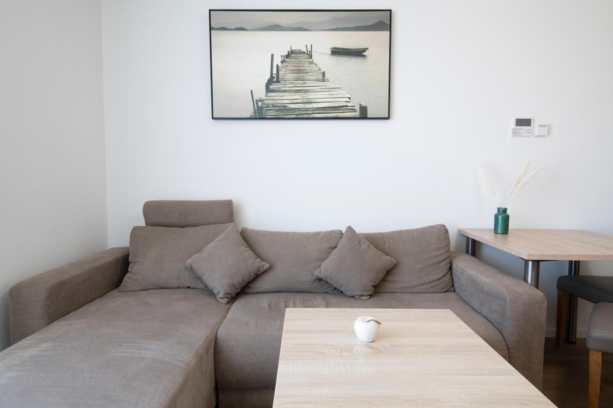 Smart & Stay Aparthotel Saarlouis Lisdorf - Self-Check-In - Free Parking エクステリア 写真