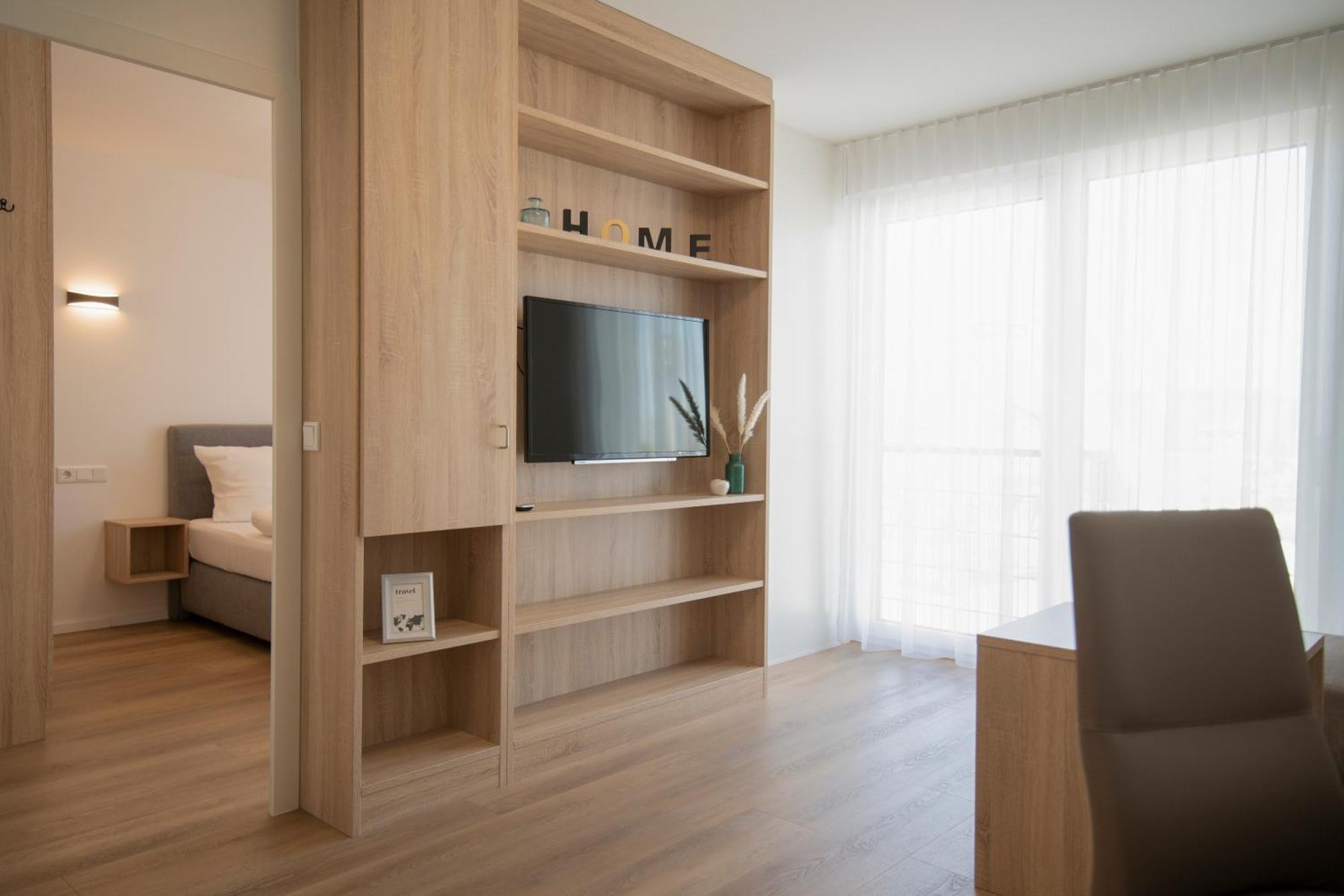 Smart & Stay Aparthotel Saarlouis Lisdorf - Self-Check-In - Free Parking エクステリア 写真
